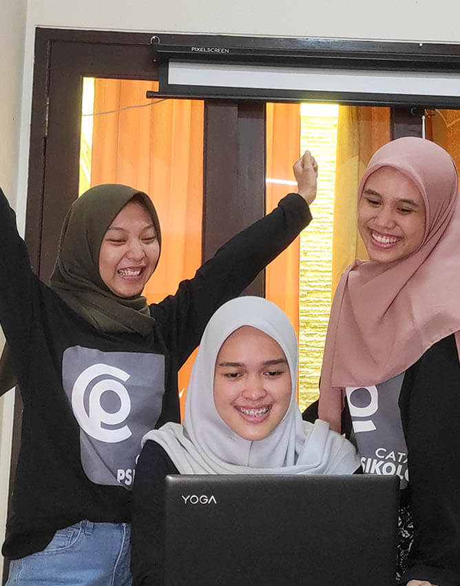 tentang kami